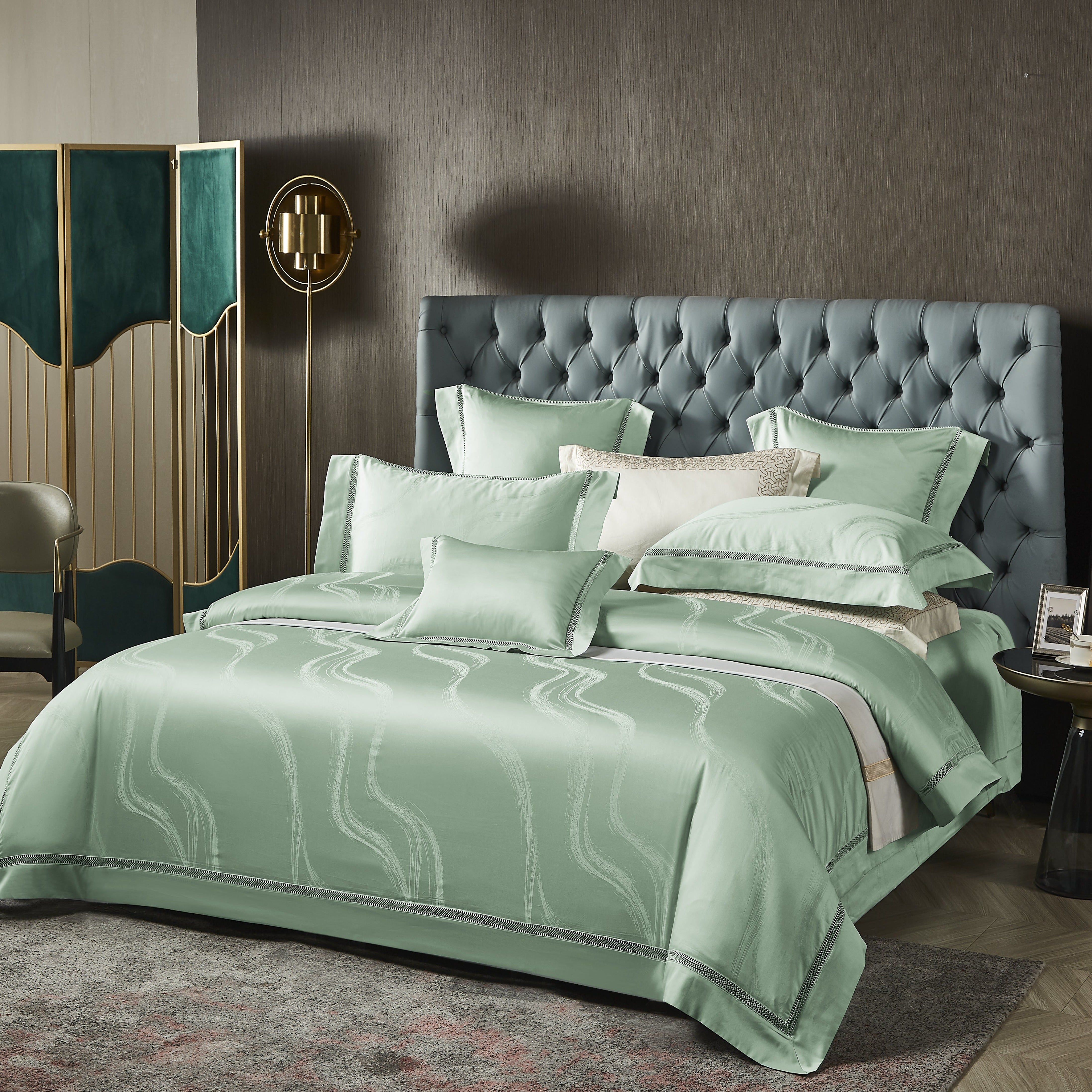 NAVARA MEDALLION EGYPTIAN COTTON BEDDING SET
