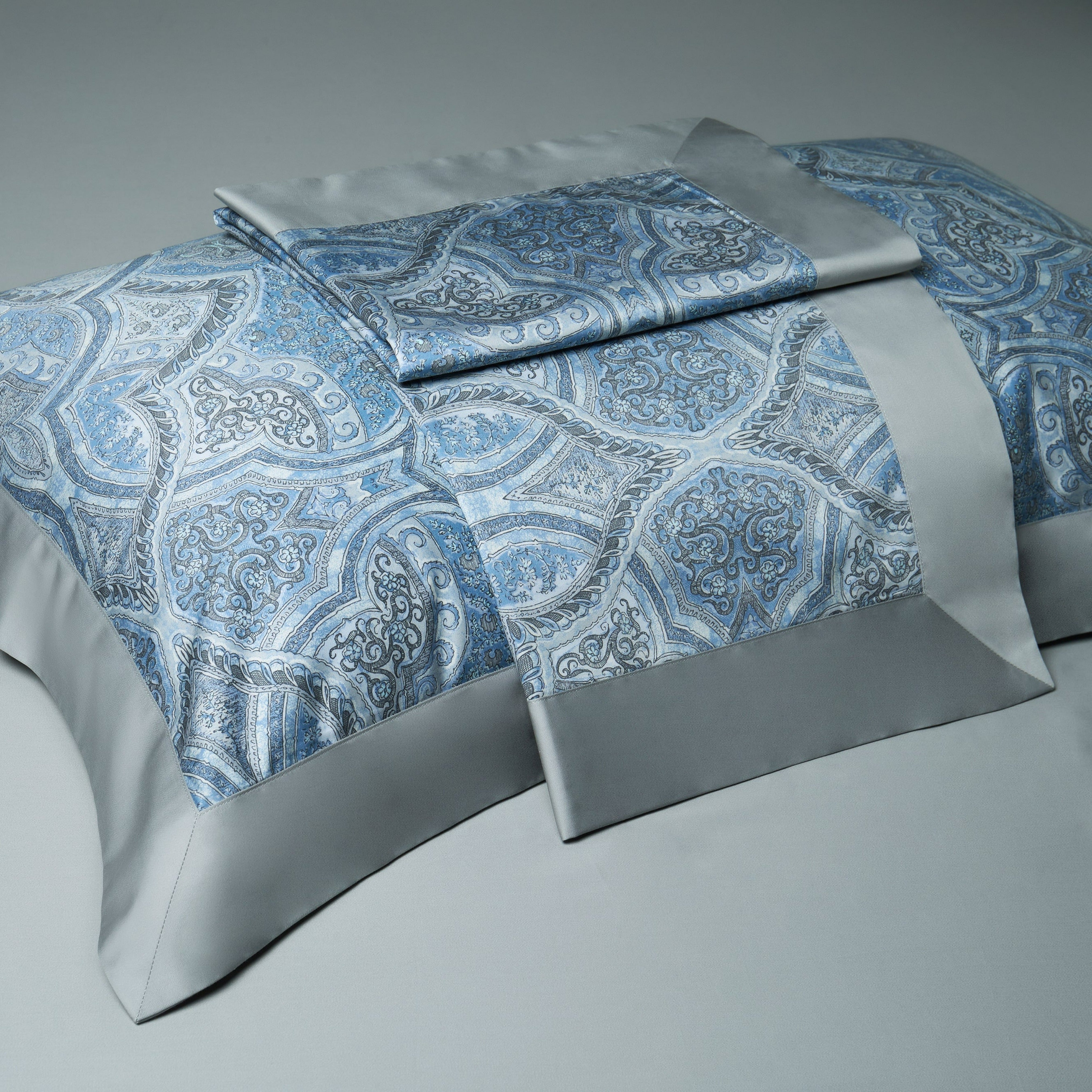 ROSALEE ITALIAN COTTON BEDDING SET