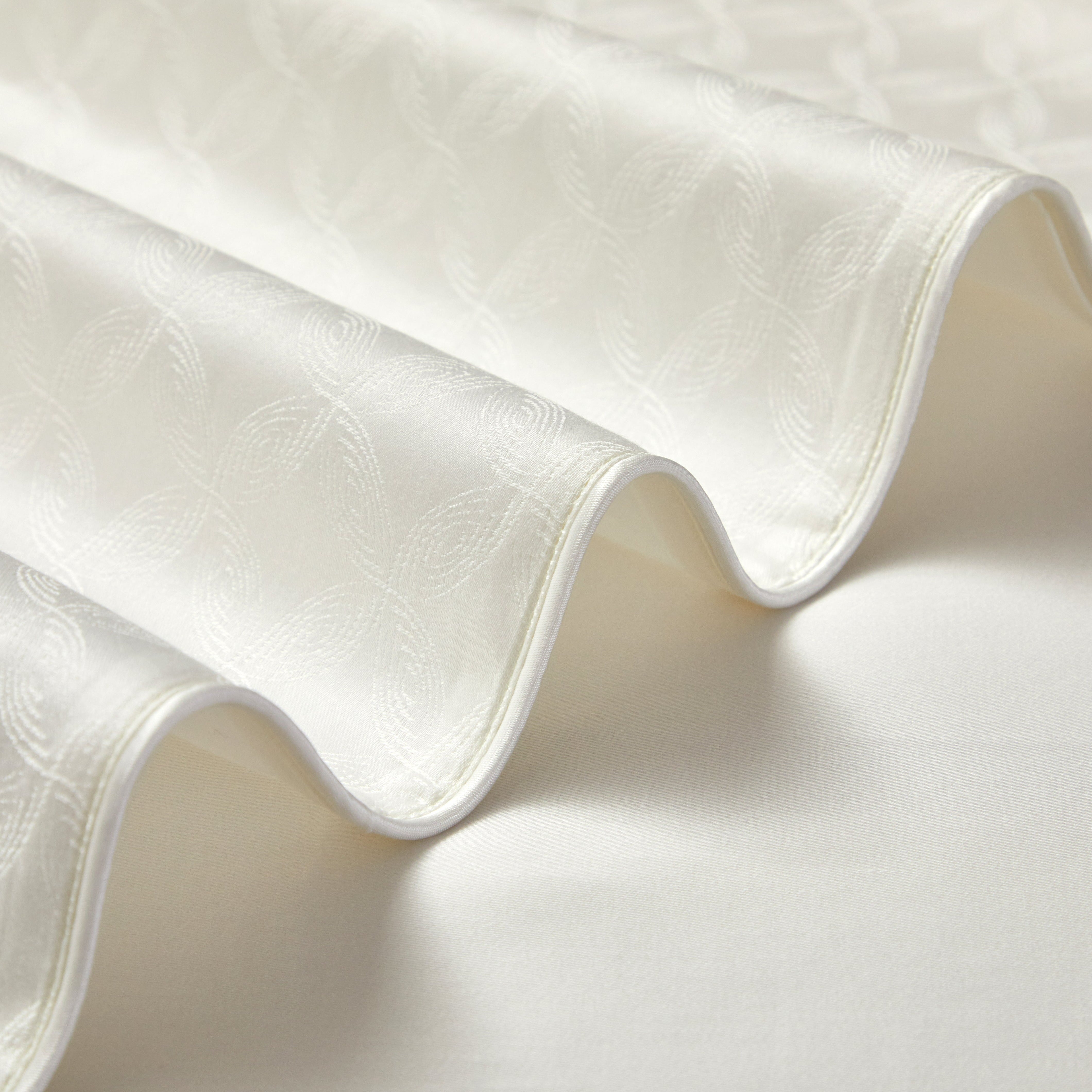 VANESSA EGYPTIAN COTTON BEDDING SET