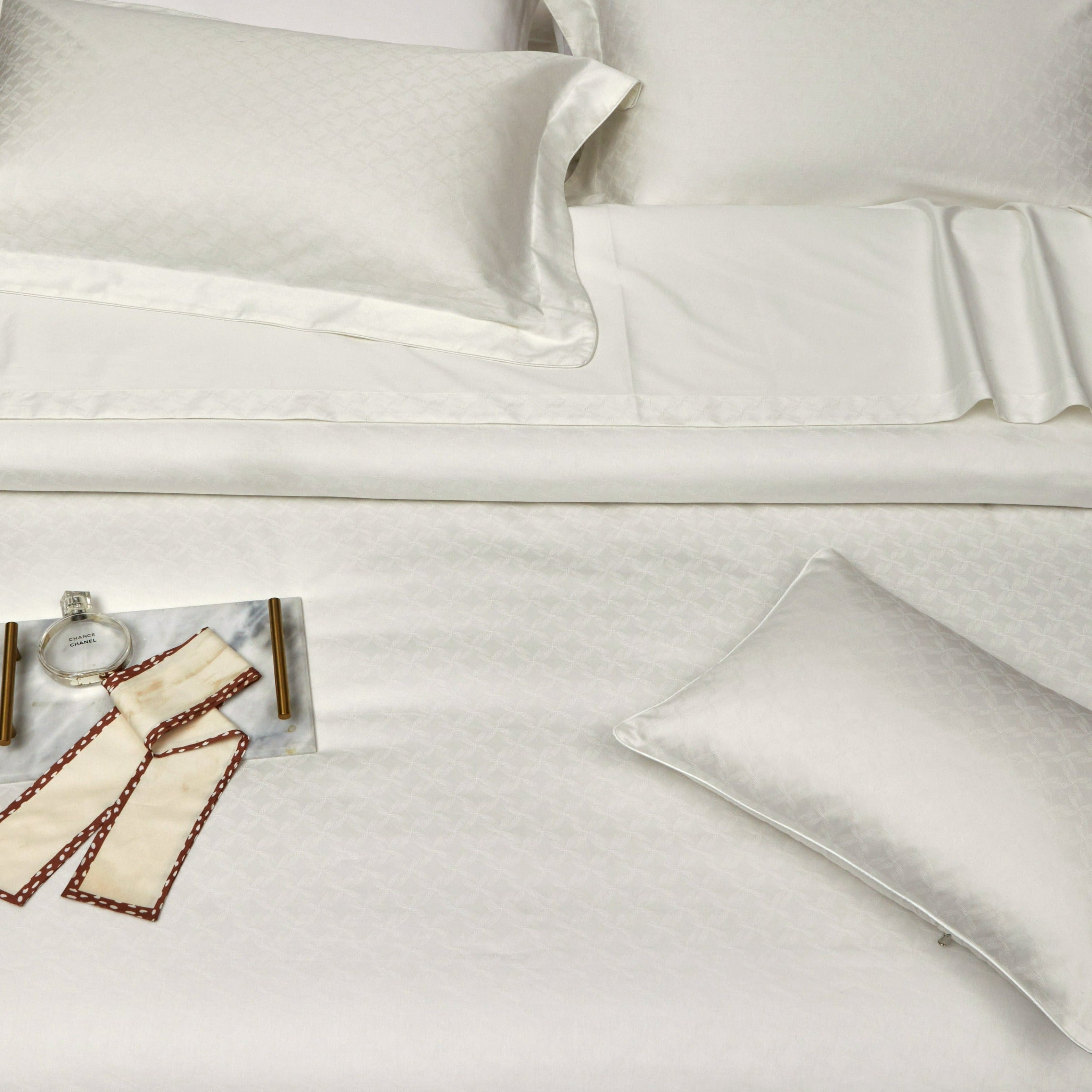 VANESSA EGYPTIAN COTTON BEDDING SET