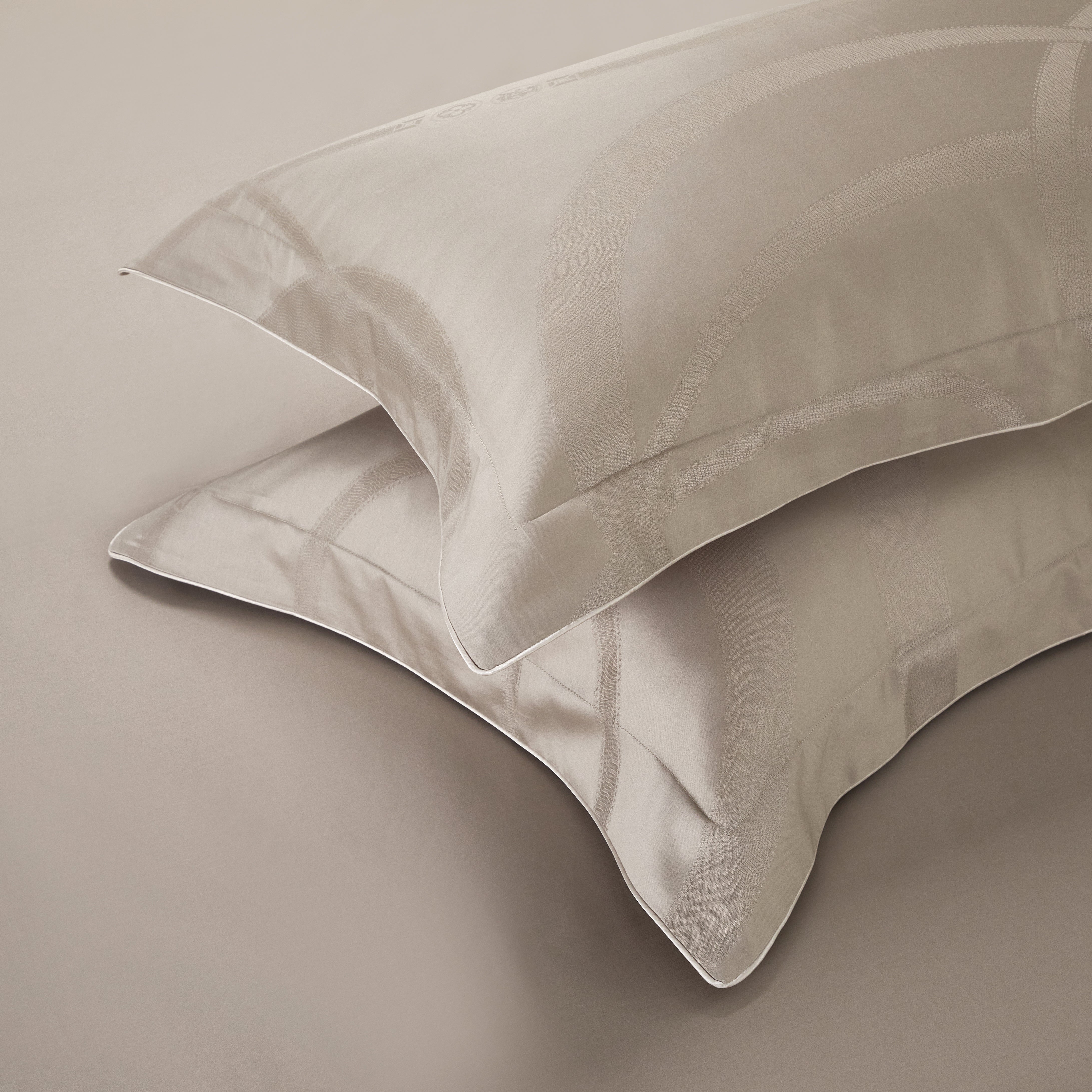 MONTEGO EGYPTIAN COTTON BEDDING SET