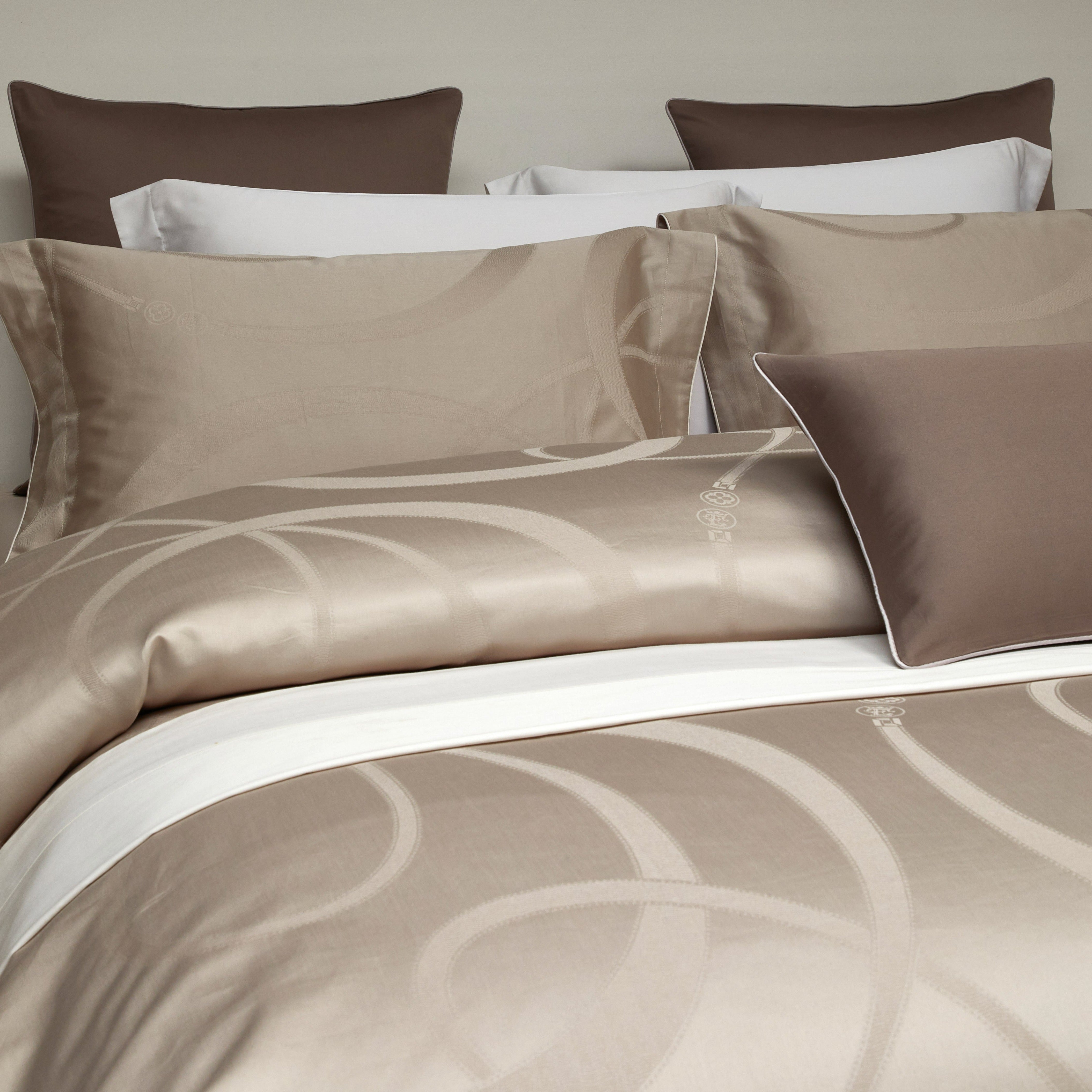 MONTEGO EGYPTIAN COTTON BEDDING SET